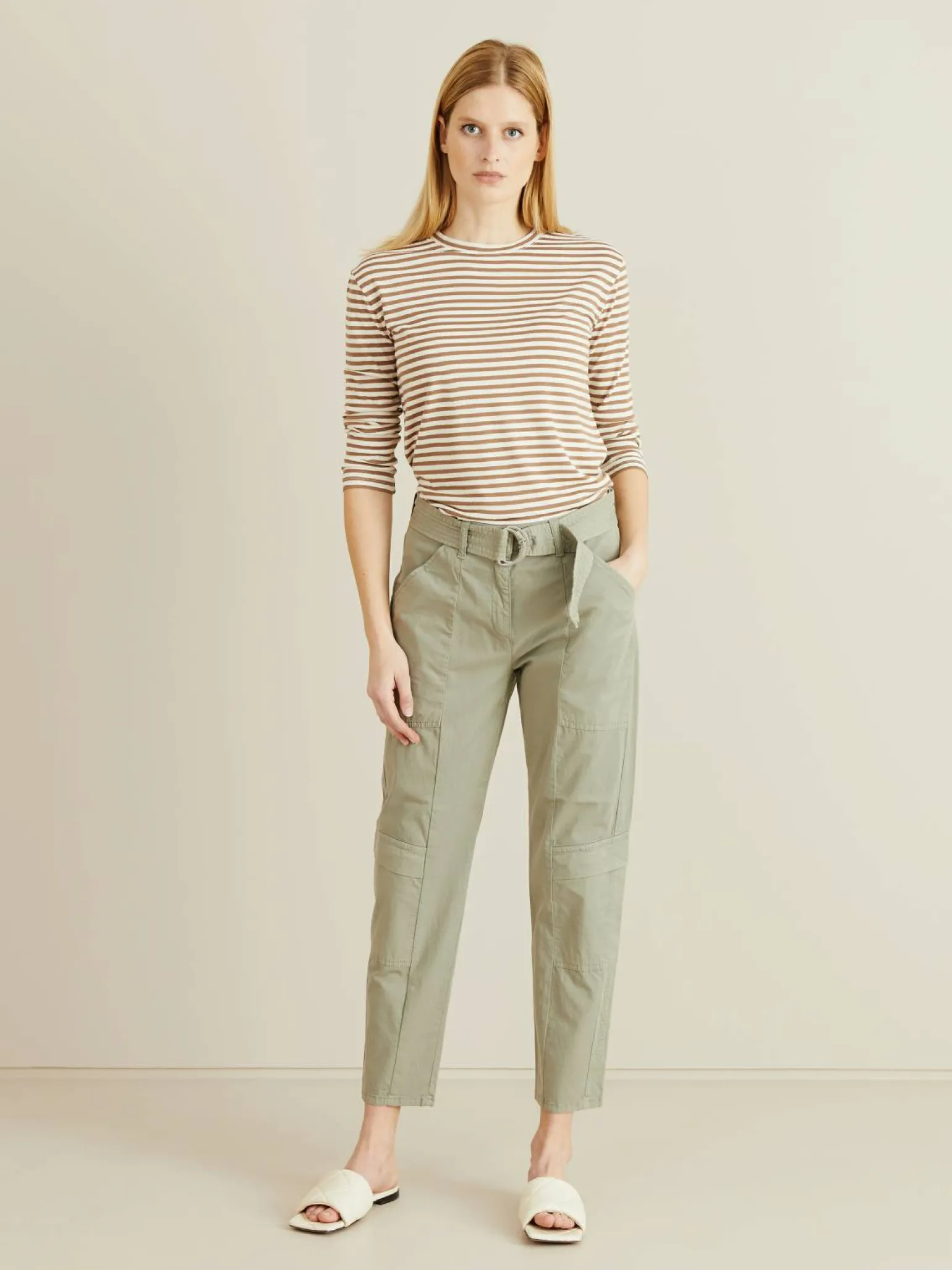 Baumwoll-Cargohose in Khaki