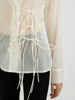 Bluse mit Wickel-Detail Crème