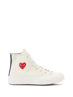 Chucks 'Small Red Heart' Crème
