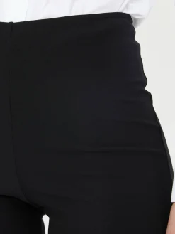 Cropped-Stoffhose in Schwarz
