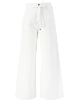 Culotte-Jeans mit Gürtel