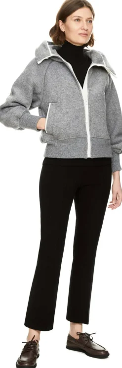 Fleece-Bomberjacke 'Chilliwack' mit Kapuze Grau