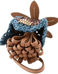 Gehäkelter Blumenanhänger Braun