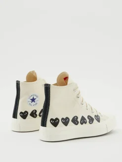 High Top Chucks 'Play Converse Heart' Crème
