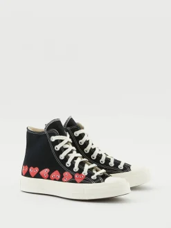 High Top Chucks 'Play Converse Heart' Schwarz
