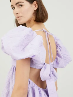 Midikleid aus Matelassé 'Susanna' Flieder