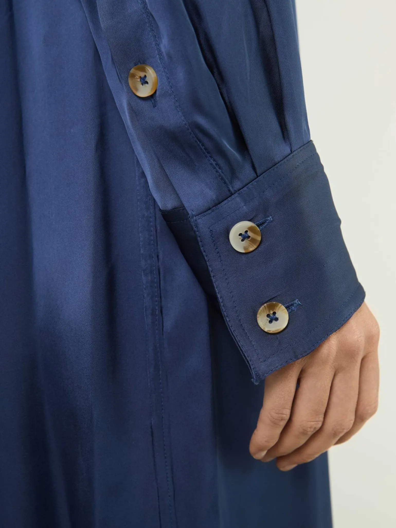 Midikleid aus Satin Blau