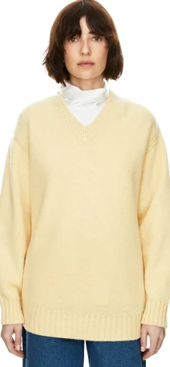 Oversize Cashmere-Pullover mit V-Ausschnitt Butter