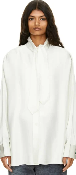 Oversized Seidenbluse mit Bindekragen Off White