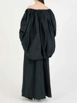 Ärmelloses Kleid mit Cape Schwarz