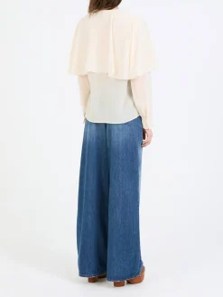 Seidenbluse mit Cape Crème