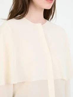 Seidenbluse mit Cape Crème