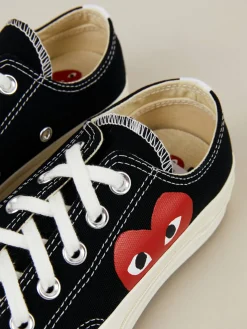 Sneaker 'Chuck Taylor Multi Heart 1970s OX' Schwarz/Rot