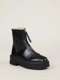 Stiefeletten 'Zipped' mit Reißverschluss Schwarz