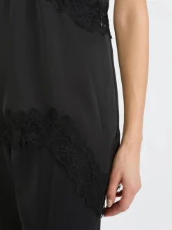 Top mit Spitzendetails 'Melle' Schwarz