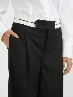 Weite Stoffhose 'Pluto' mit Bund Schwarz