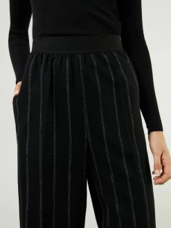 Wollhose Schwarz