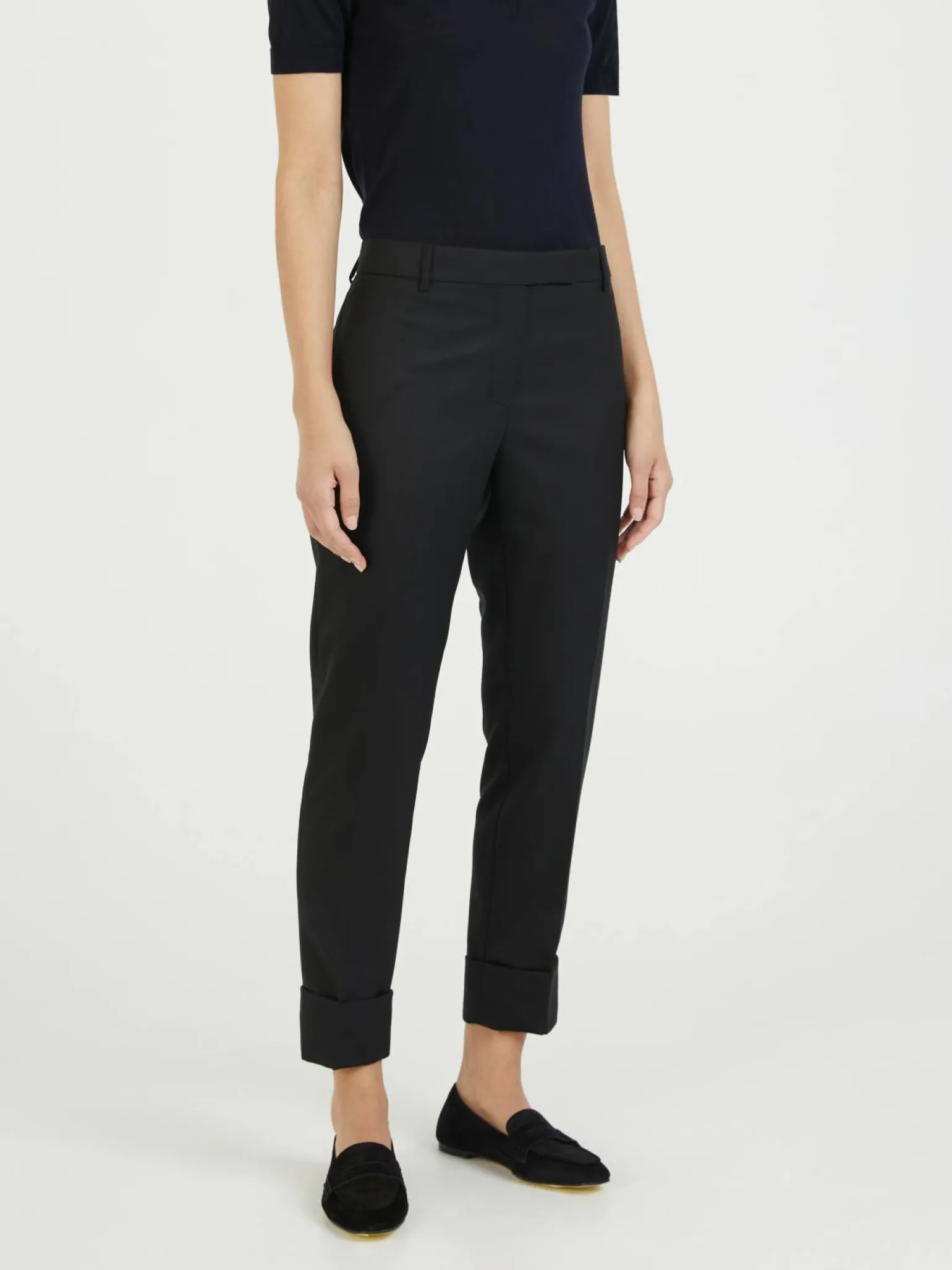 Zigarettenhose mit niedrigem Bund Schwarz